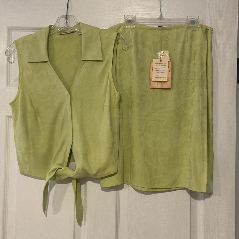 TOMMY BAHAMA Cali-Flower| Skirt Set W’s size 10